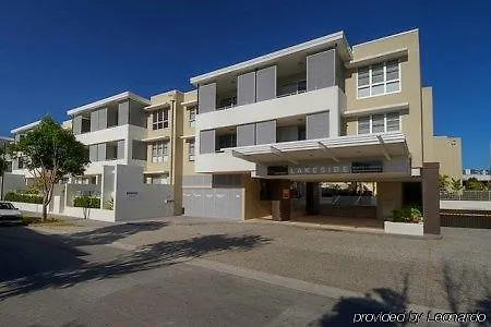 Chancellor Lakeside Apartments Gold Coast Apartmanhotel