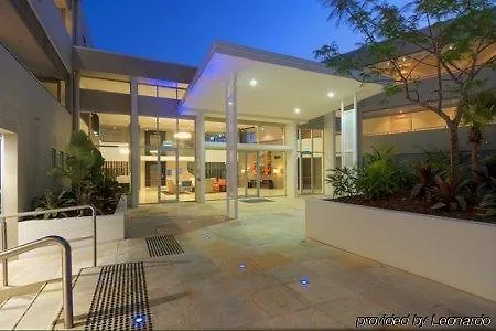 Chancellor Lakeside Apartments Gold Coast
