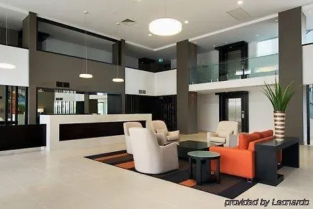 Chancellor Lakeside Apartments Gold Coast