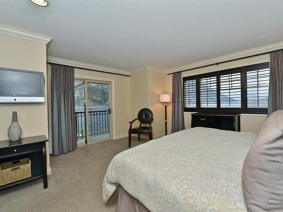 Chancellor Lakeside Apartments Gold Coast Apartmanhotel