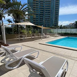 海冲浪海滨度假公寓酒店 **** 黄金海岸