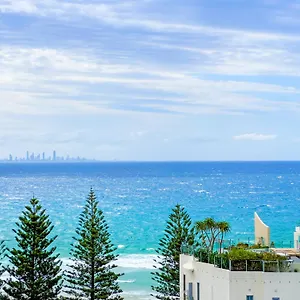 Rainbow Commodore Coolangatta Aparthotel